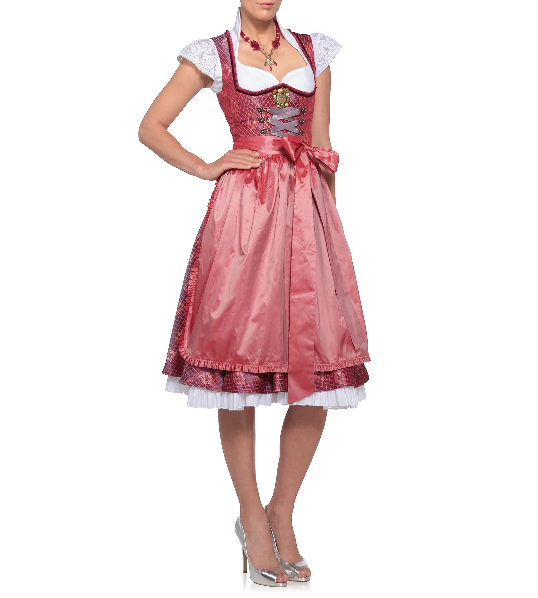 Dirndl in Pink mit Ornamenten