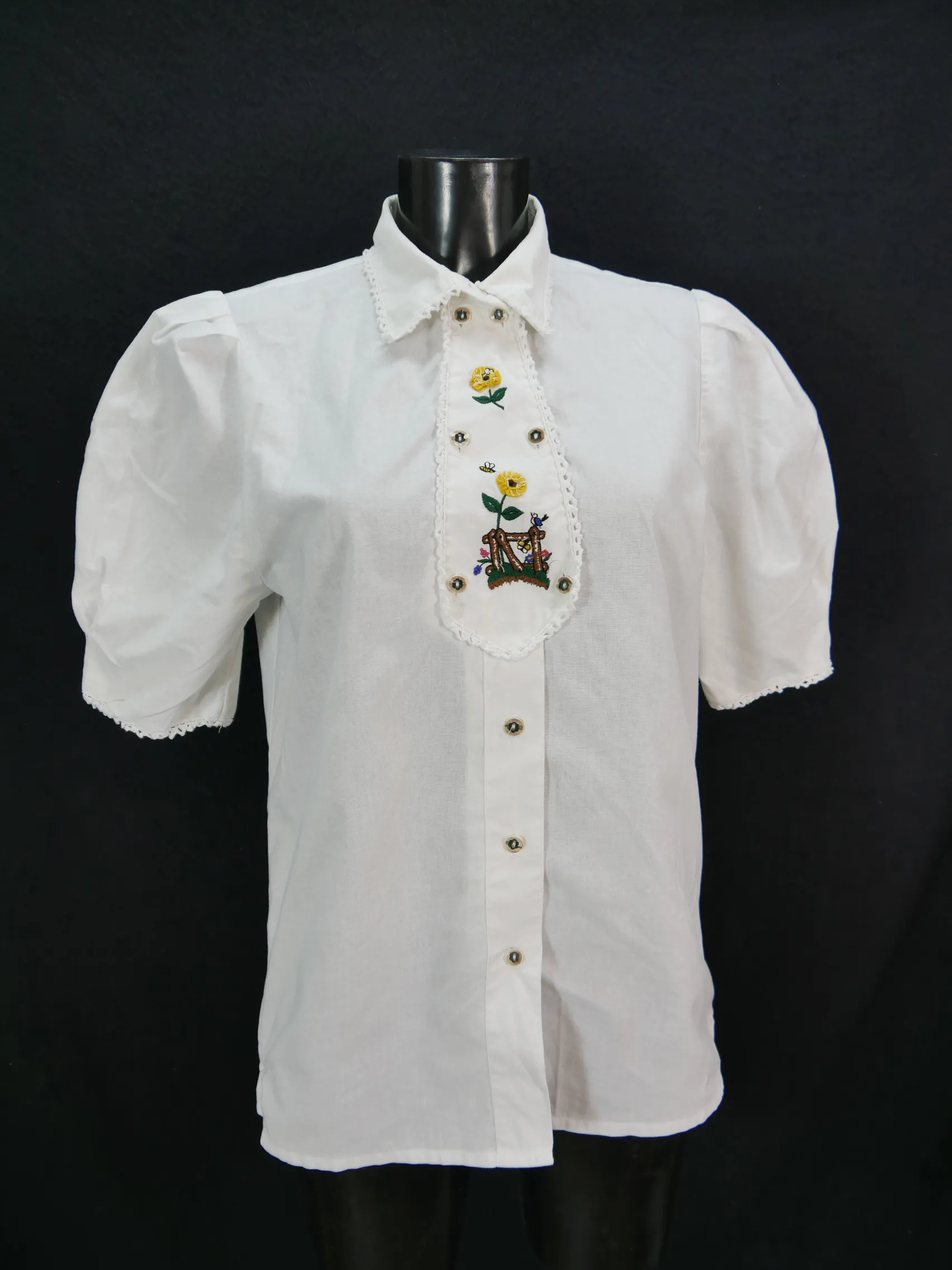 Gr.38 Trachtenbluse weiß Bluse Baumwolle mit Stickerei und Spitze TB5981