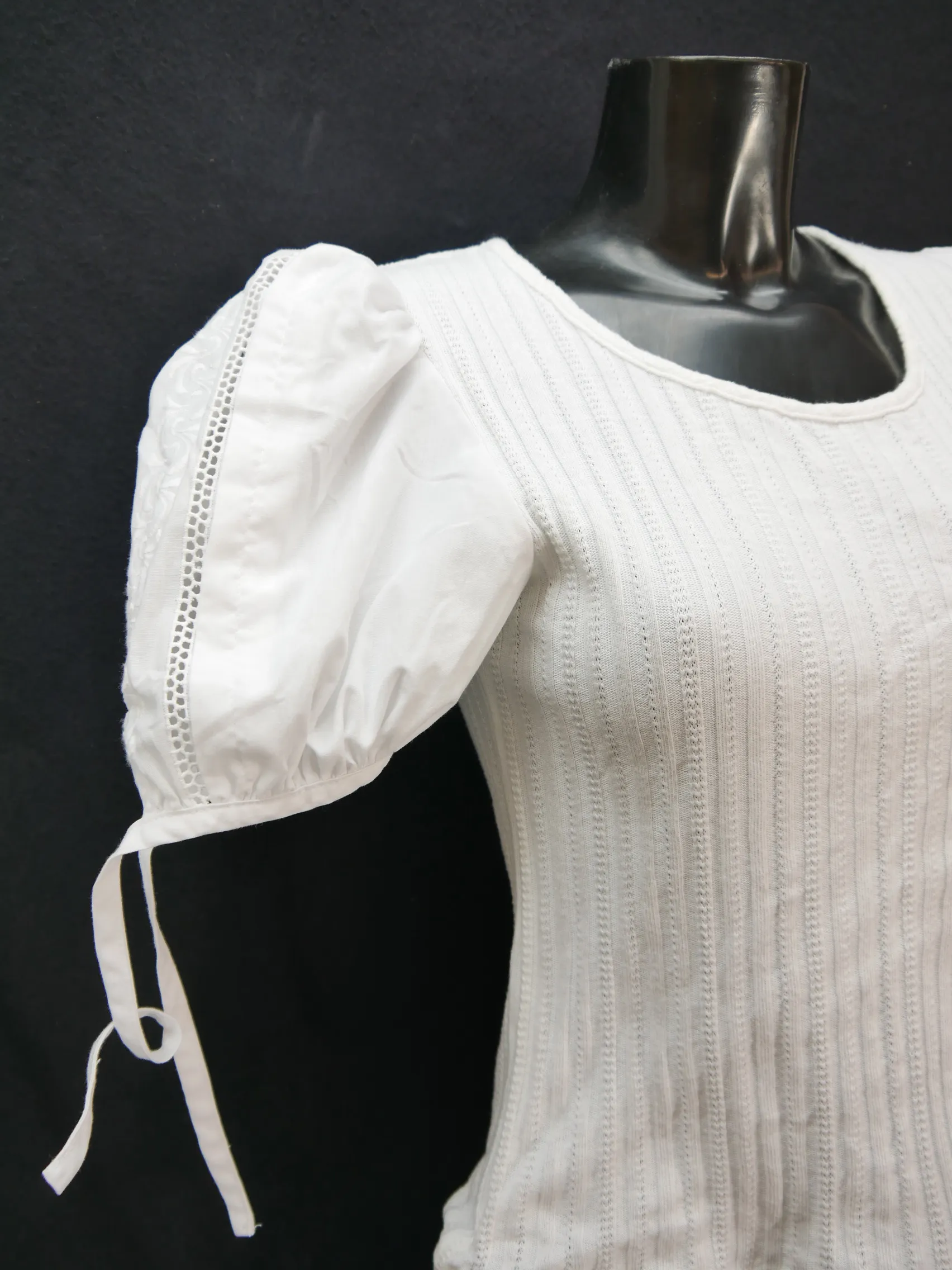 Gr.38 Trachtenbluse weiß Bluse Hess Baumwollmischung Stretch Stickerei TB7688