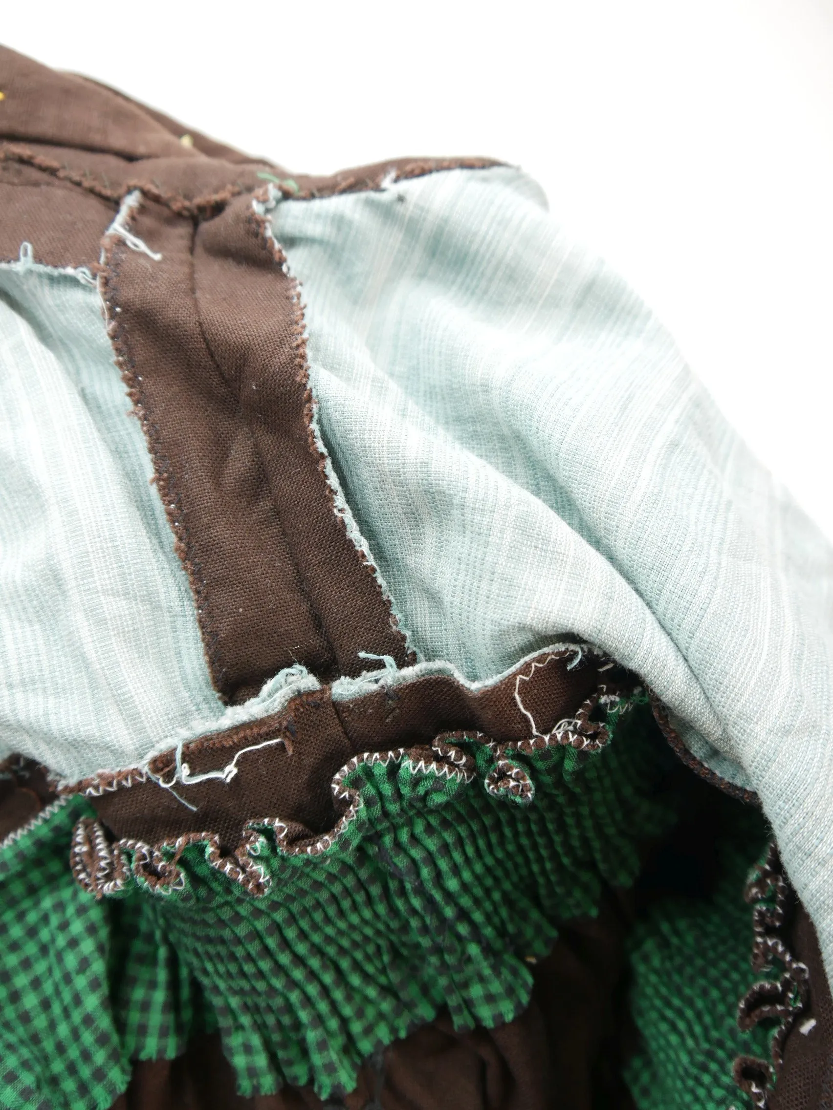 Handarbeit mit Stickerei und Balkonett Dirndl ohne Schürze Trachtenkleid Gr.40