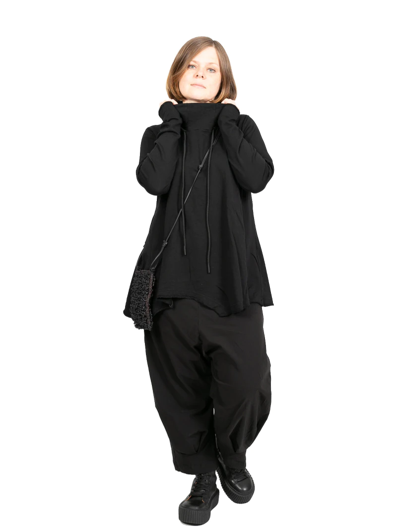 Rundholz Black Label - Sweater in ausgestellter Form mit Stehkragen black - 2243290523