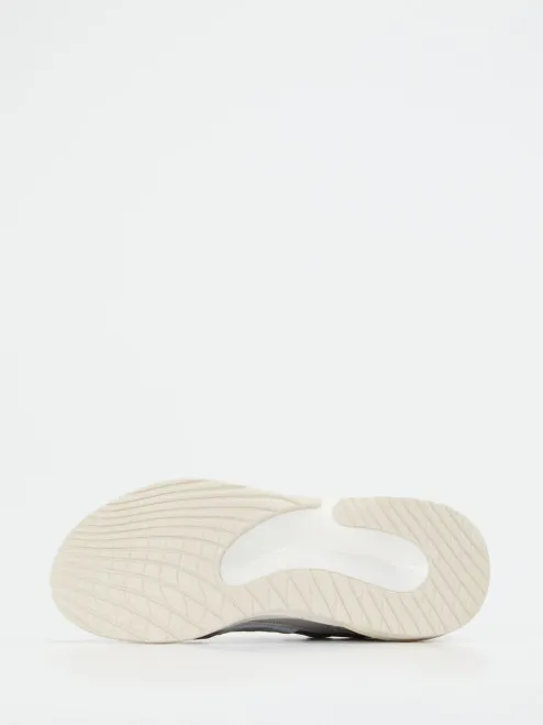 Sneaker-16634990031