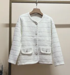 STRICKWESTE MIT PERLENKNOPFEN